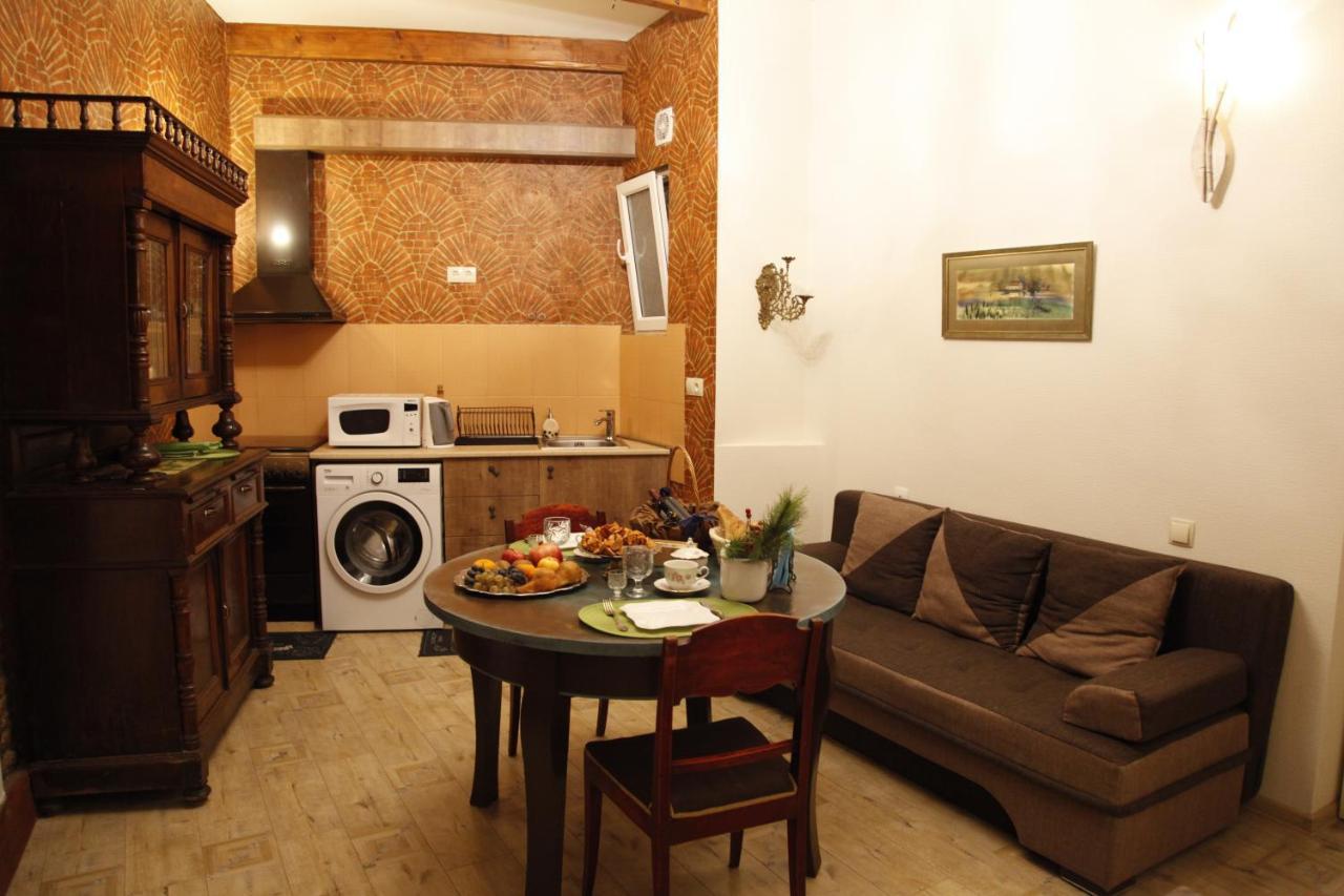 Apartment Art House Petunia Tbilisi